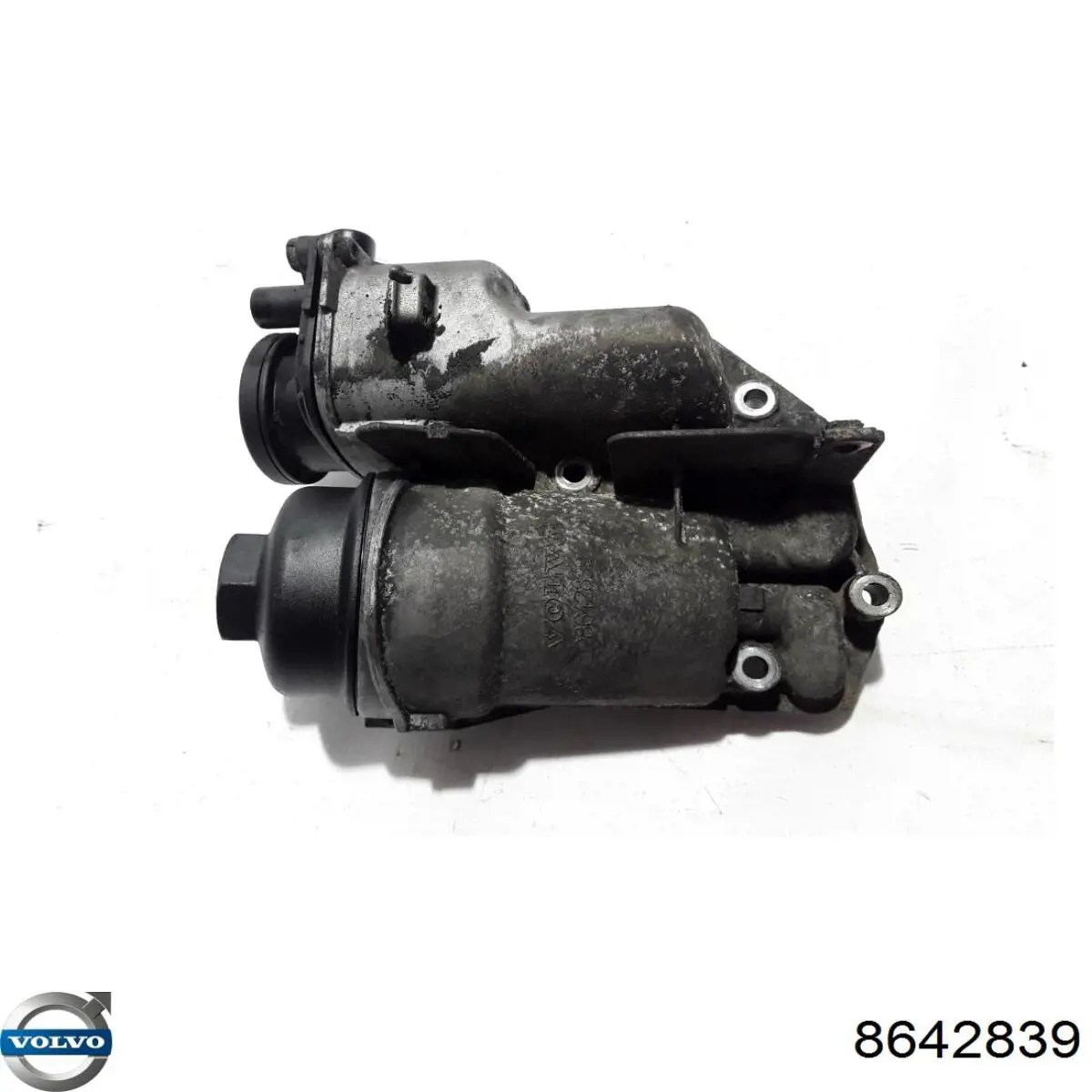 Купити 8642839 Volvo Корпус масляного фільтра