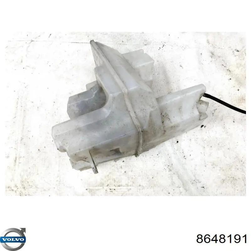 Бачок омивача лобового скла Volvo 30663812 ціна, від 39.37 USD