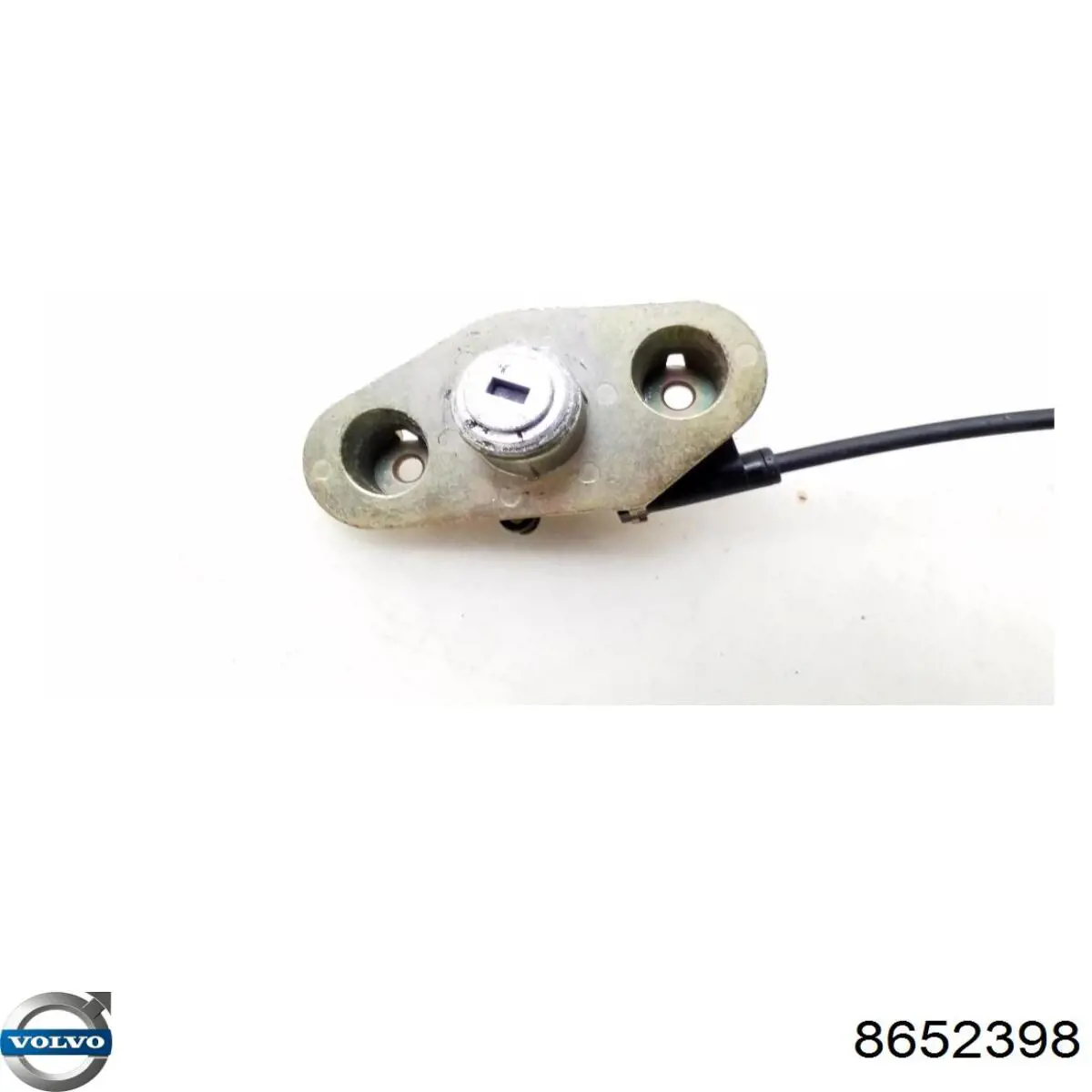 Купити 31253048 Volvo Замок відкривання лючка бензобаку