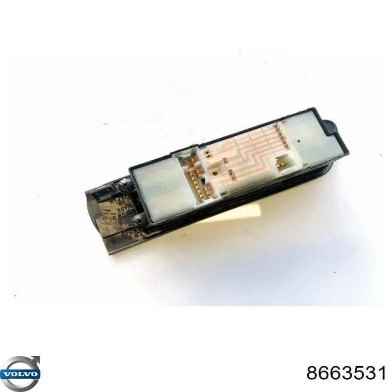 8663531 Volvo 