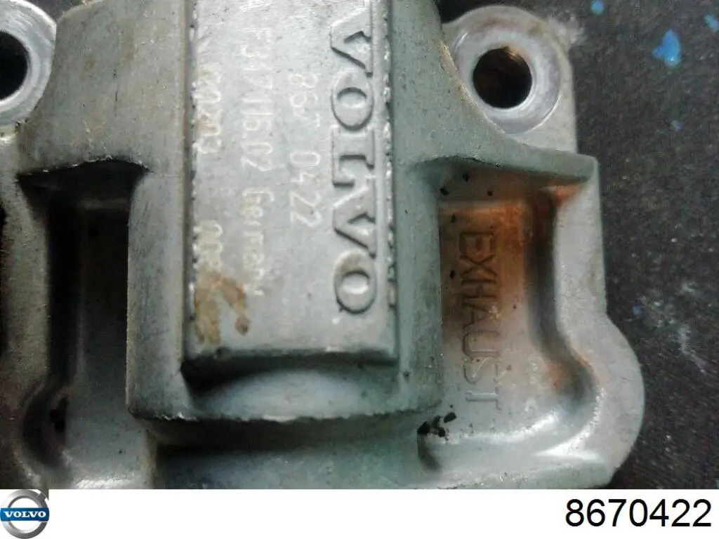 Клапан фазорегулятора 8670422 Volvo