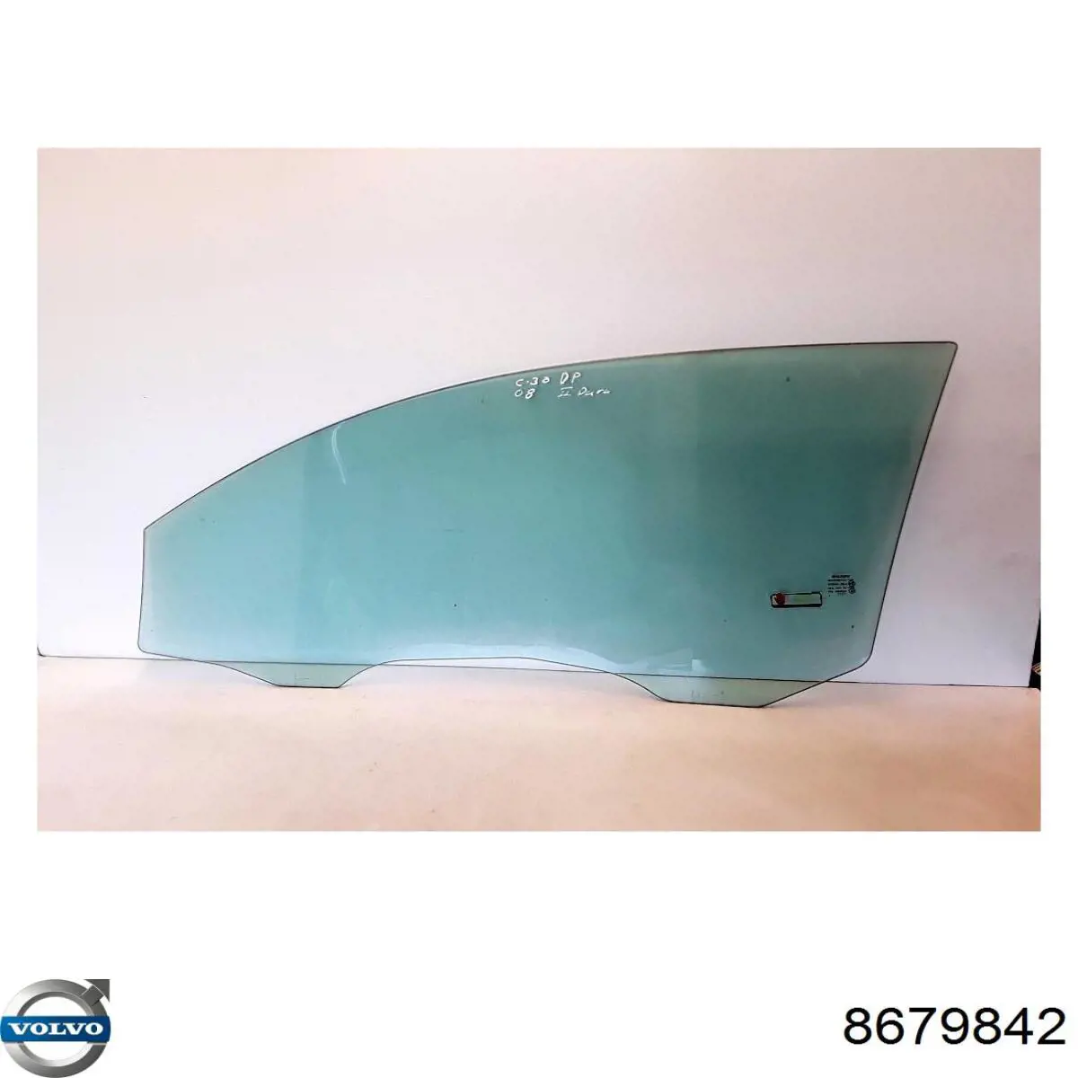 Скло передньої правої двері Volvo 8679842 ціна, від 41.67 USD
