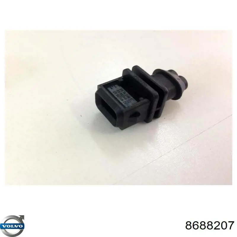 8688207 Volvo 