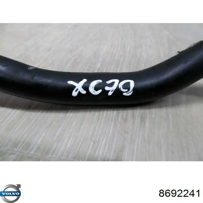 8692241 Volvo 