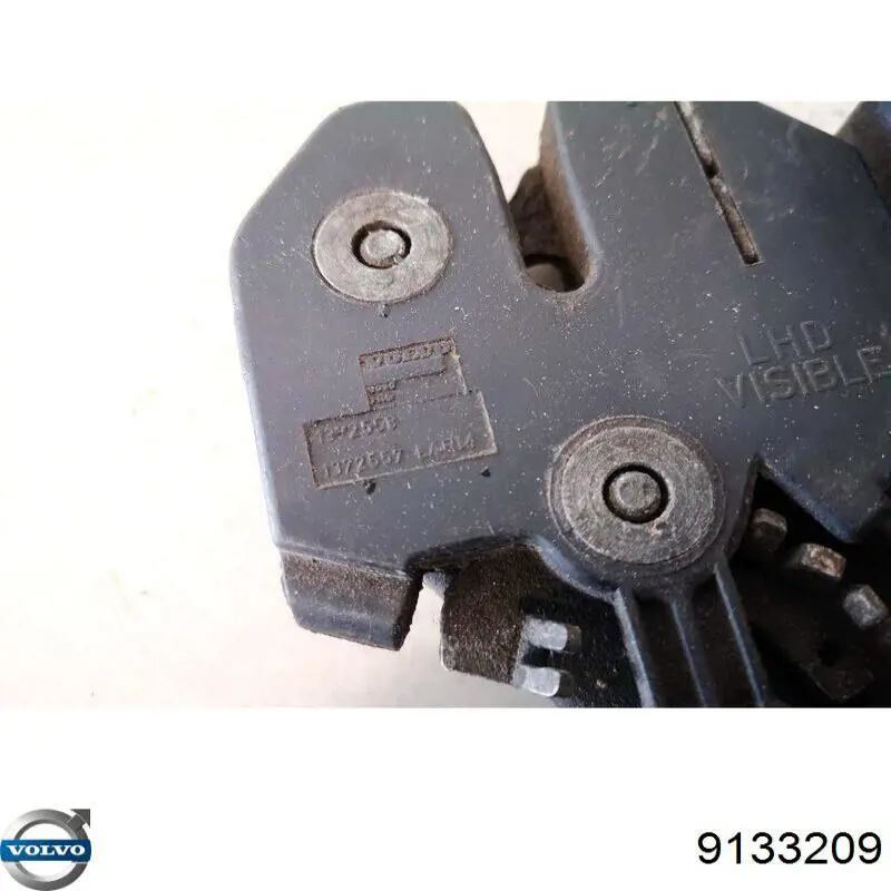 Замок капота Volvo 9152529 ціна, від 22.50 USD