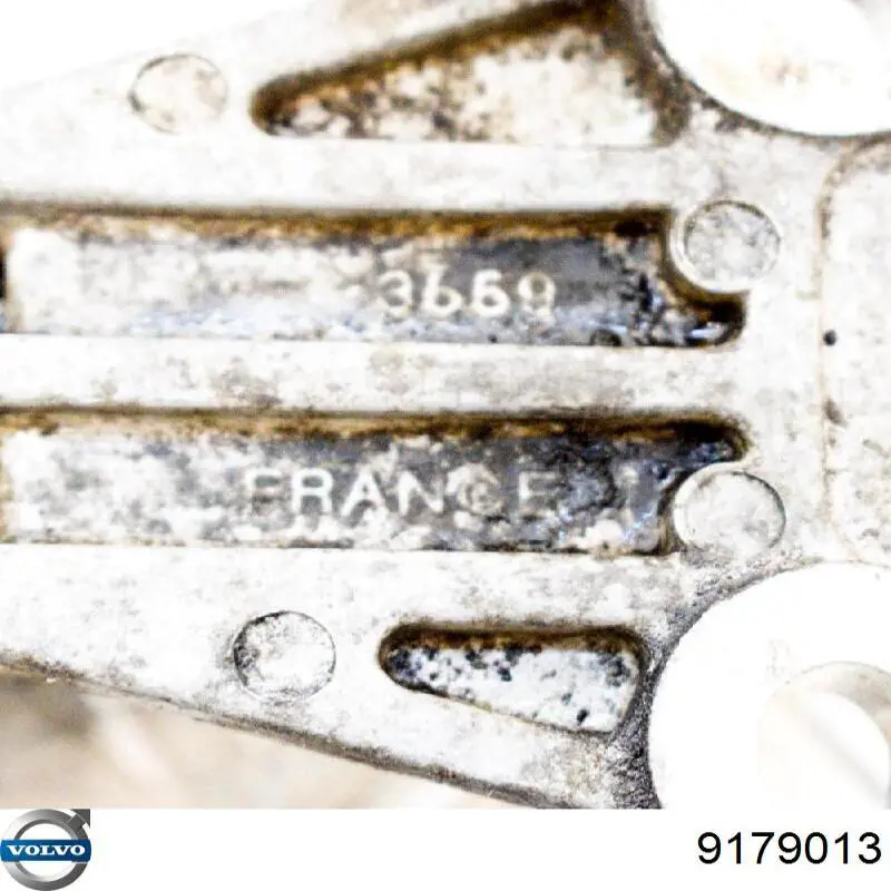 Купити 9179013 Volvo Подушка (опора) двигуна, права