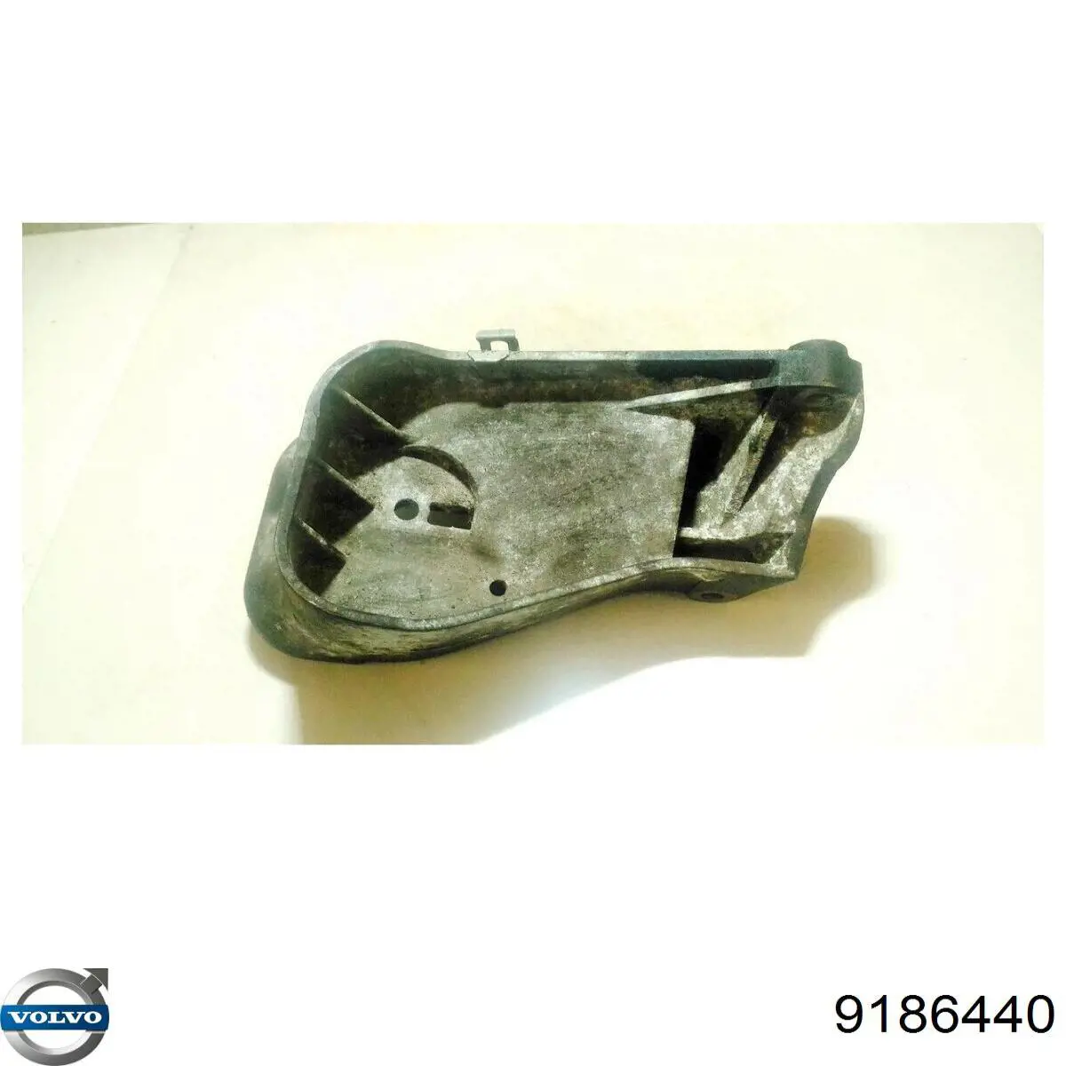  Volvo 8666261 ціна, від 31.71 USD