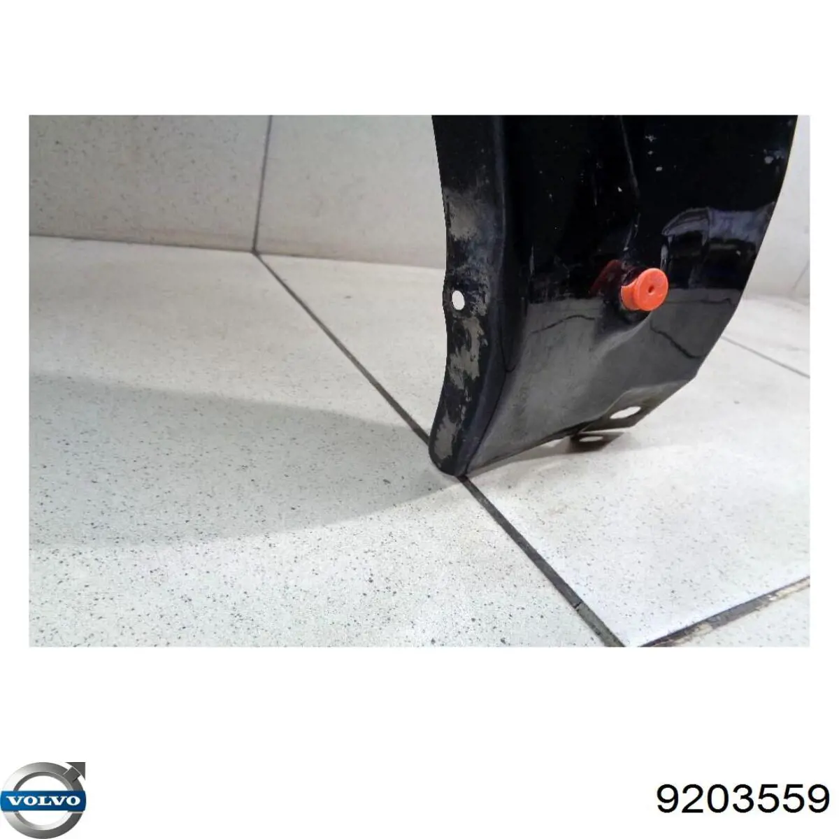 Ліве переднє крило Volvo 9203559 ціна, від 42.28 USD