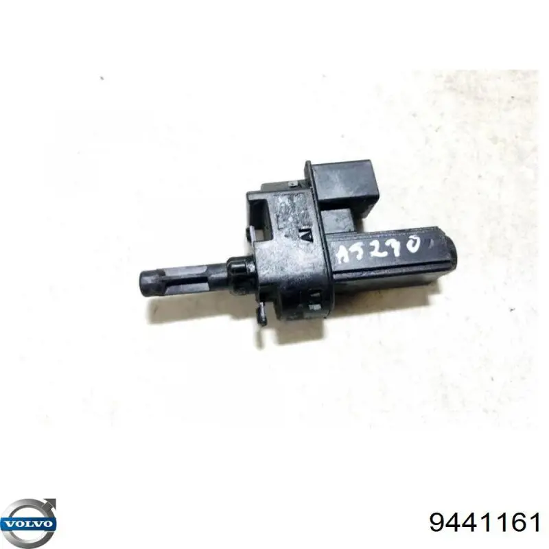Реле поворотів 9441161 Volvo