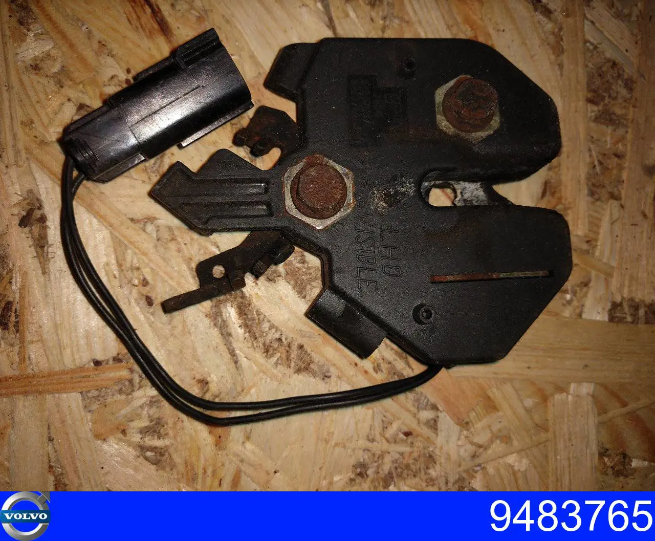 Купити 9483765 Volvo Замок капота, правий