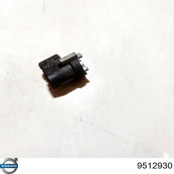 Купити 9512930 Volvo 