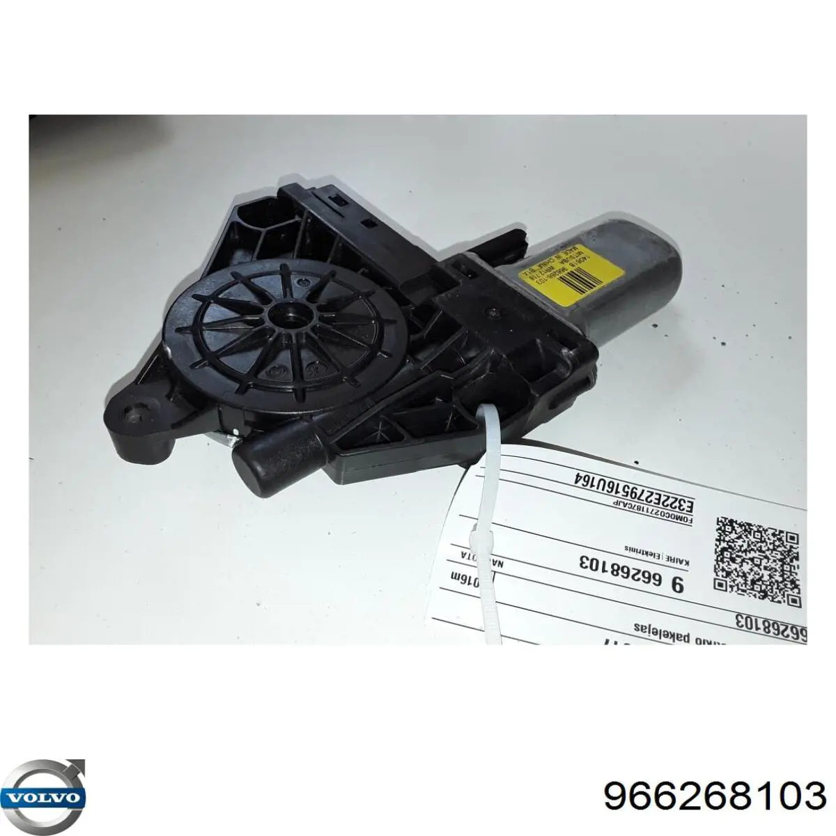 966268103 Volvo Мотор склопідйомника водійських дверей