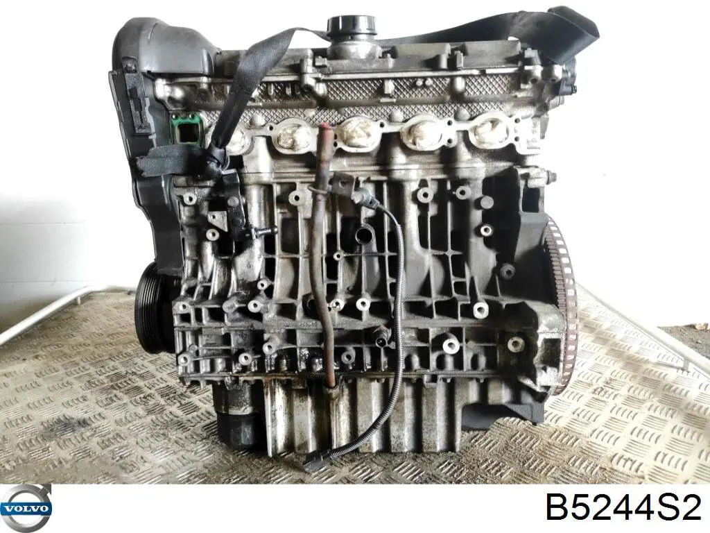 Купити B5244S2 Volvo Двигун