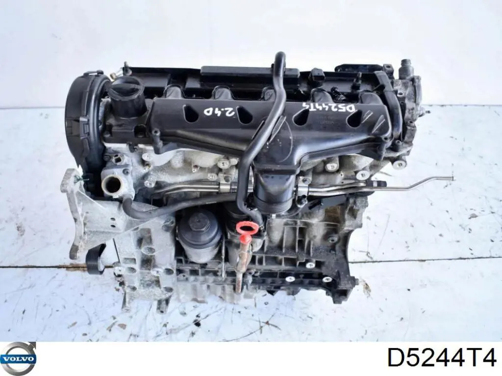  Двигун Volvo XC70 