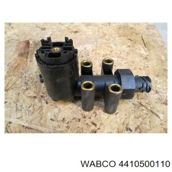 Датчик рівня положення кузова, задній Wabco 4410500110 ціна, від 48.84 USD