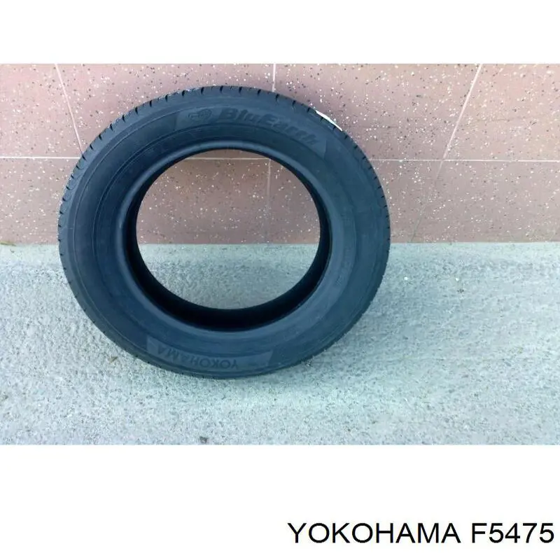 F5475 Yokohama шини літні