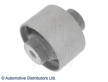 Сайлентблоки поздовжніх важелів передньої підвіски Blue Print ADC48051