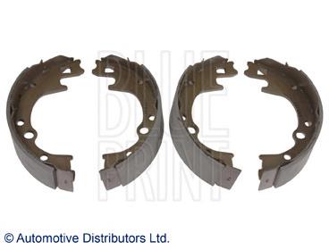 Колодки гальмові задні, барабанні ADG04156 Blue Print