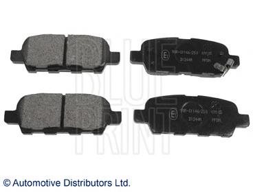 Задні дискові колодки Blue Print ADN142113