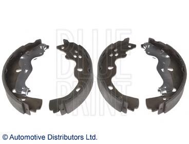 Колодки гальмові задні, барабанні ADK84139 Blue Print