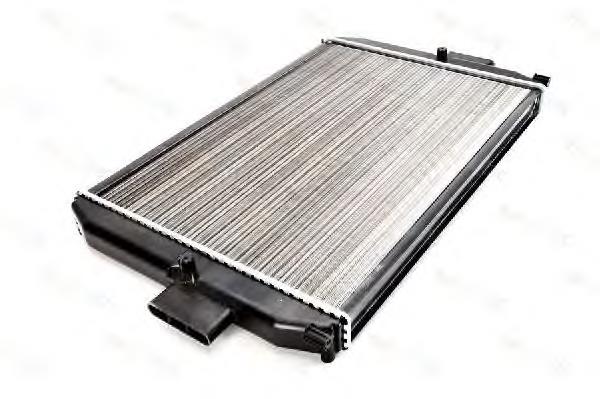 D7E005TT Thermotec Радіатор охолодження двигуна