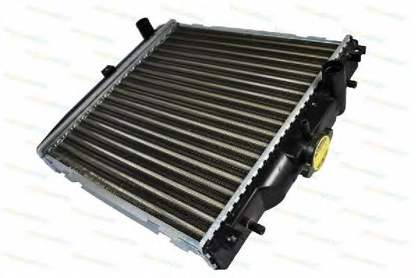 637200 Hart Радіатор охолодження двигуна