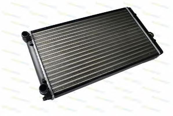 Купити D7W023TT Thermotec Радіатор двигуна