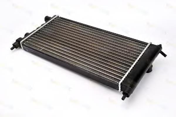 Радіатор охолодження Thermotec D7X041TT