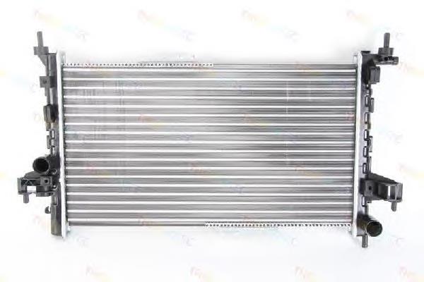D7X064TT Thermotec Радіатор охолодження двигуна