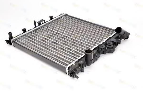D7R030TT Thermotec Радіатор охолодження двигуна