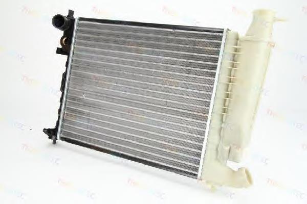 D7P025TT Thermotec Радіатор охолодження двигуна