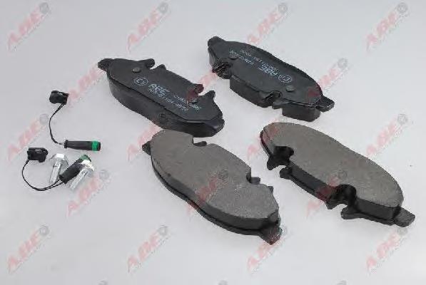 C1M037ABE ABE Передні гальмівні колодки