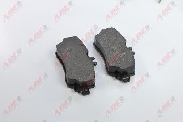 Передні тормозні колодки C1M030ABE ABE