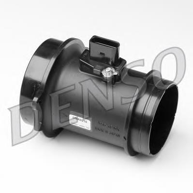 Датчик масової витрати повітря Denso DMA0210 ціна, від 136.16 USD