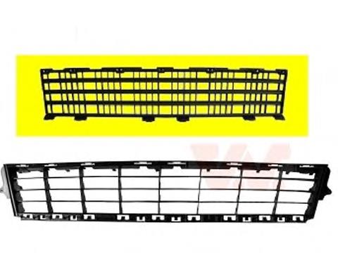 7701072018 Renault (RVI) Решітка переднього бампера, внутрішня частина