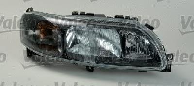 8693548 Volvo Основна фара - вставка