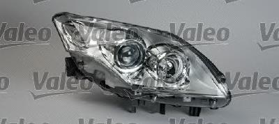 Фара правая VALEO 043618 ціна, від 133.74 USD