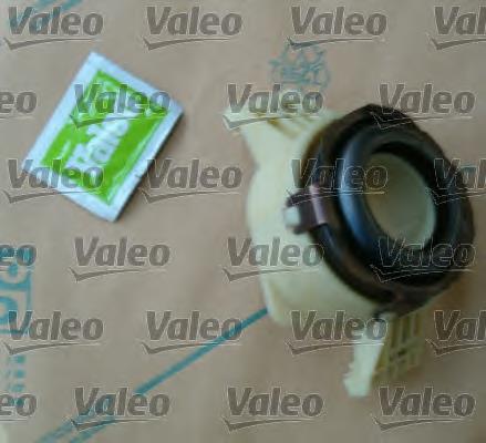 Купити 821362 VALEO Комплект зчеплення (диск, корзина, підшипник)