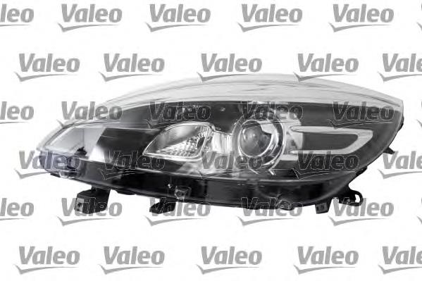 Фара правая VALEO 044768 ціна, від 507.33 USD
