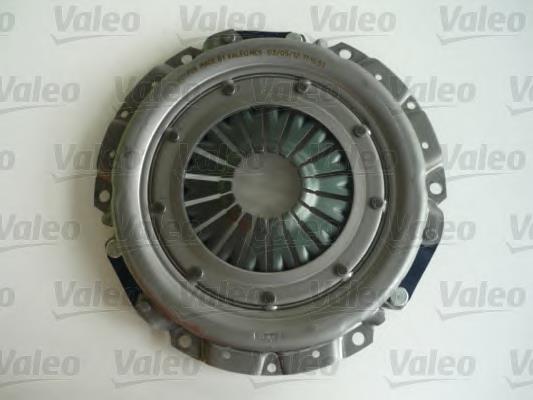 Купити 826877 VALEO Комплект зчеплення (диск, корзина, підшипник)
