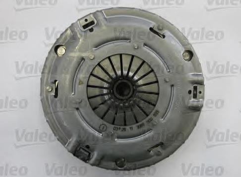 Купити 826802 VALEO Комплект зчеплення (диск, корзина, підшипник)