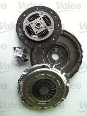Купити 835028 VALEO Комплект зчеплення (диск, корзина, підшипник)