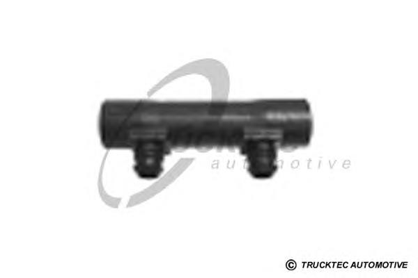 0210108 Trucktec патрубок вентиляції картера, масловіддільника