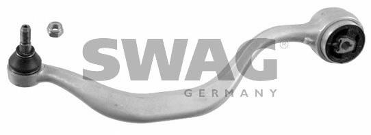 Правий важіль передній нижній підвіски Swag 20922368