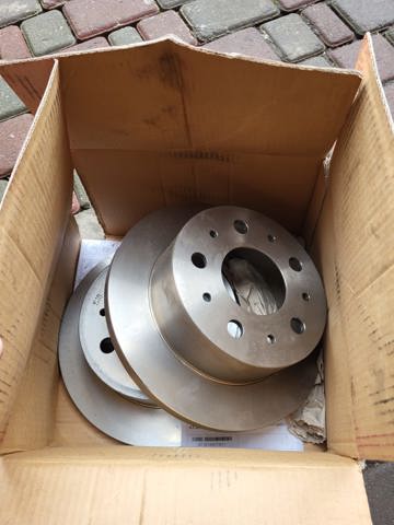 Диск заднього гальма 08809460 BREMBO