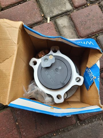 Маточина задня VKBA6586 SKF