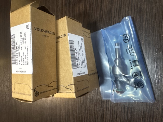 Форсунка паливна 06E906036AL VAG