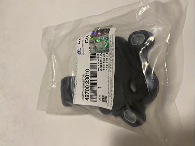 Датчик положення селектора АКПП 4270023010 HYUNDAI