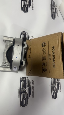 Ліва подушка двигуна 4G0199381F VAG
