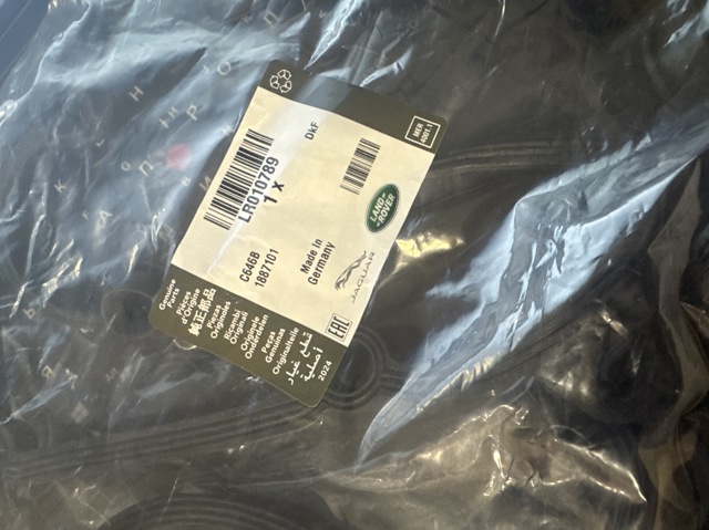 Прокладка клапанної кришки, ліва LR010789 LAND ROVER